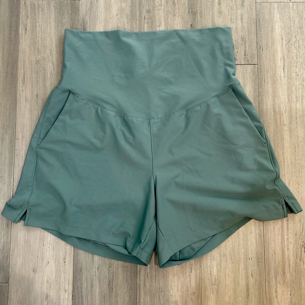 Old Navy Maternity Rollover-Waist PowerSoft Shorts
